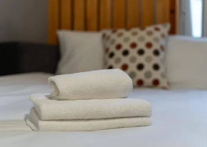 Debniki Comfort By Bookinghost